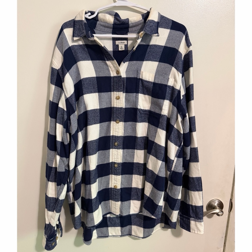 L.L.Bean Navy & White Buffalo Check Flannel Shirt - XL